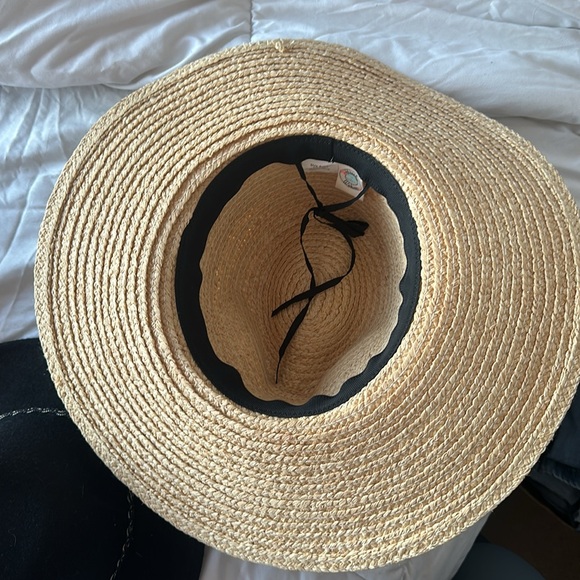 Natural Straw Wide Brim Hat with Black Ribbon Band - Picture 4 of 5